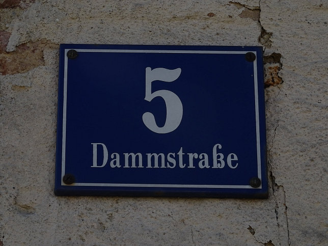 Dammstraße 5