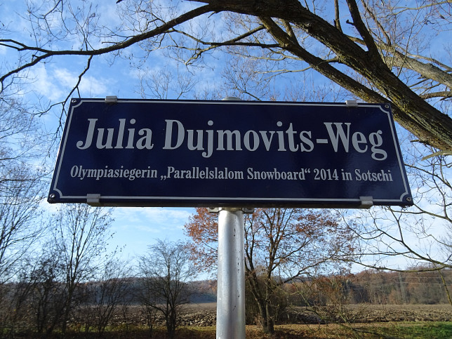Güssing, Julia Dujmovits-Weg
